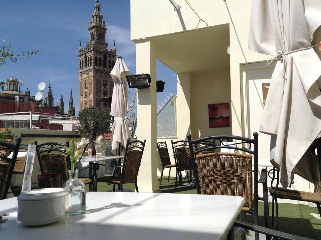 Hotel Palacio Alcázar Sevilha Exterior foto